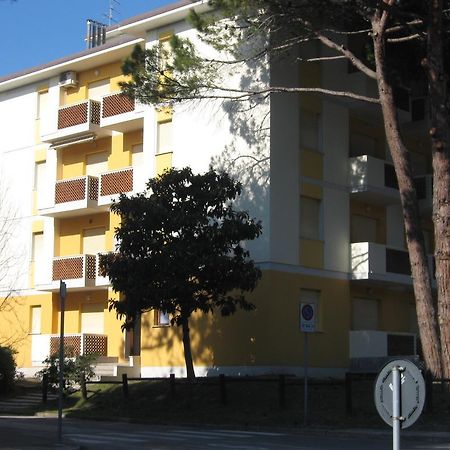 Condominio Ginestra Lignano Sabbiadoro Zimmer foto