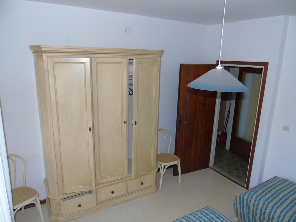 Condominio Ginestra Lignano Sabbiadoro Zimmer foto